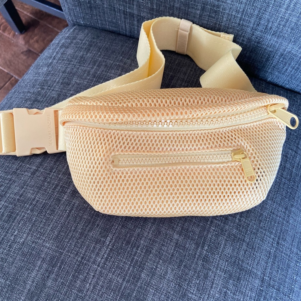 Dagne Dover Ace in Air Mesh Pollen